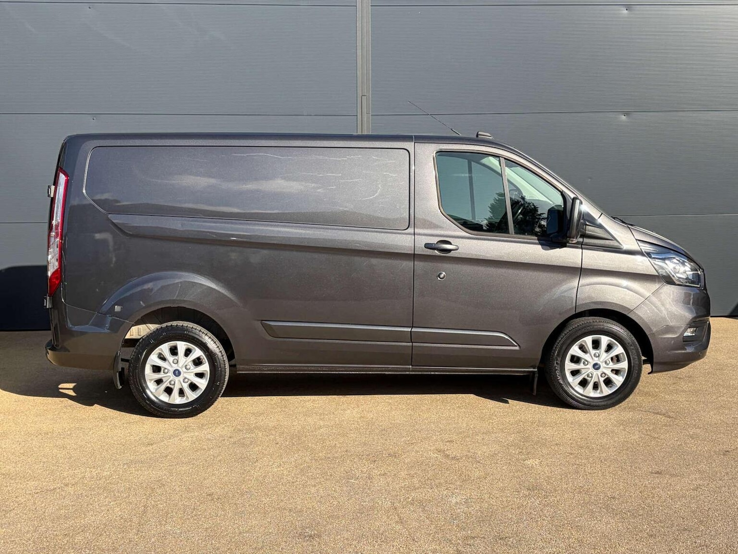 Used Ford Transit Custom 2022 for sale - 77897826: Photo 8