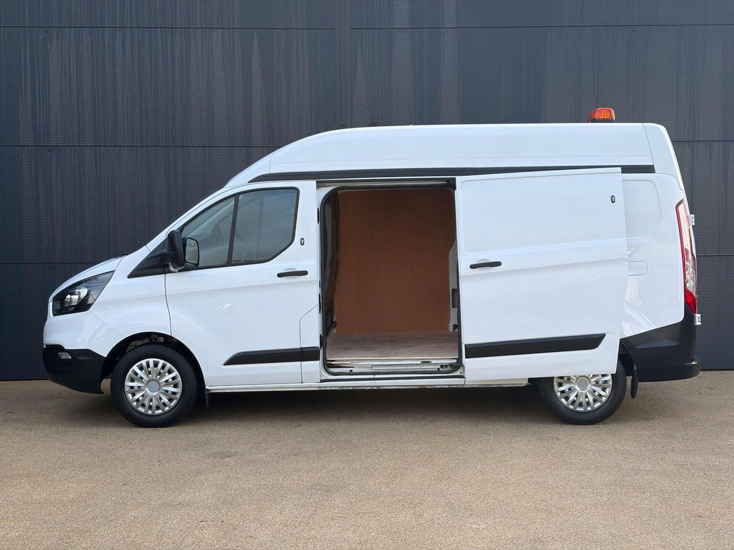 Used Ford Transit Custom 2022 for sale - 77438252: Photo 11