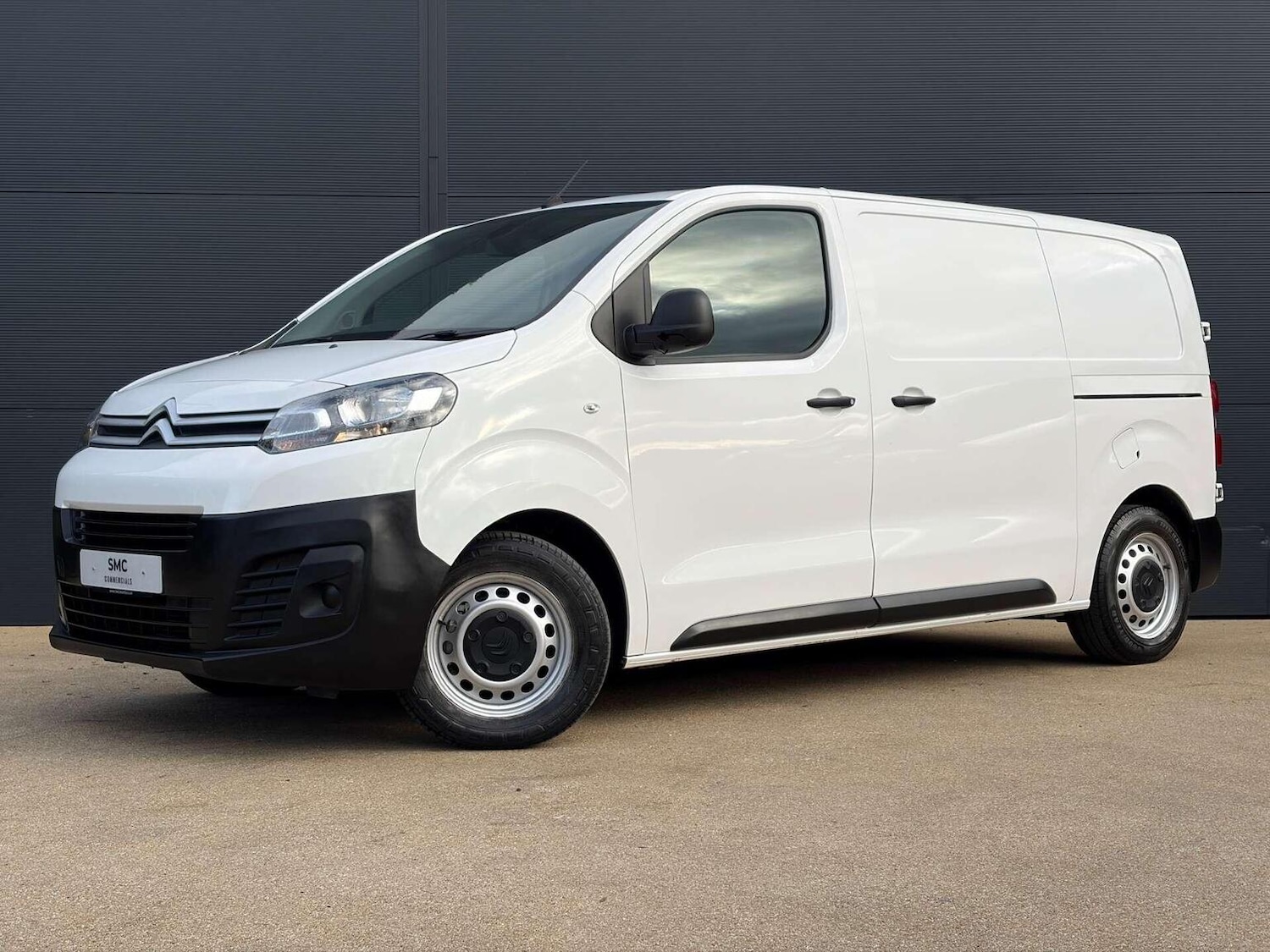 Used Citroen Dispatch 2020 for sale - 77073026: Photo 1