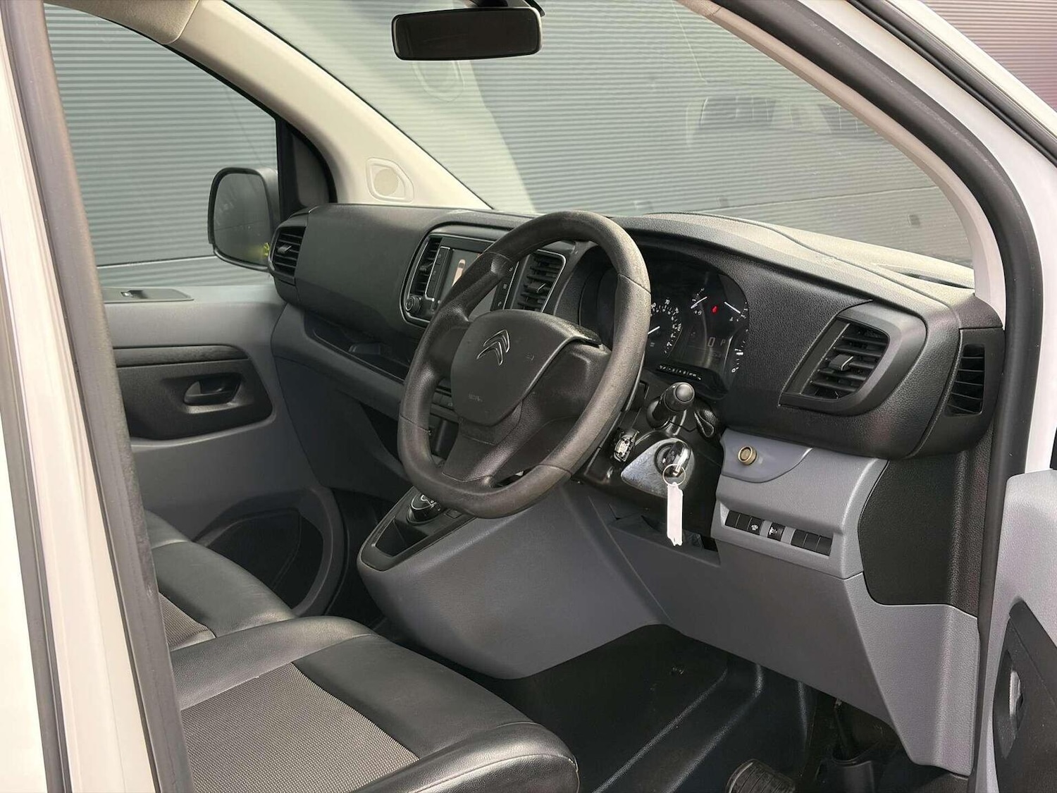 Used Citroen Dispatch 2020 for sale - 77073026: Photo 2