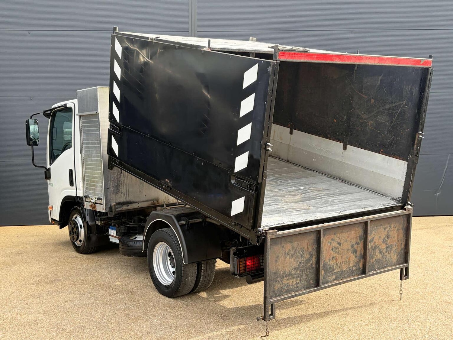Used Isuzu Other 2020 for sale - 77781799: Photo 3