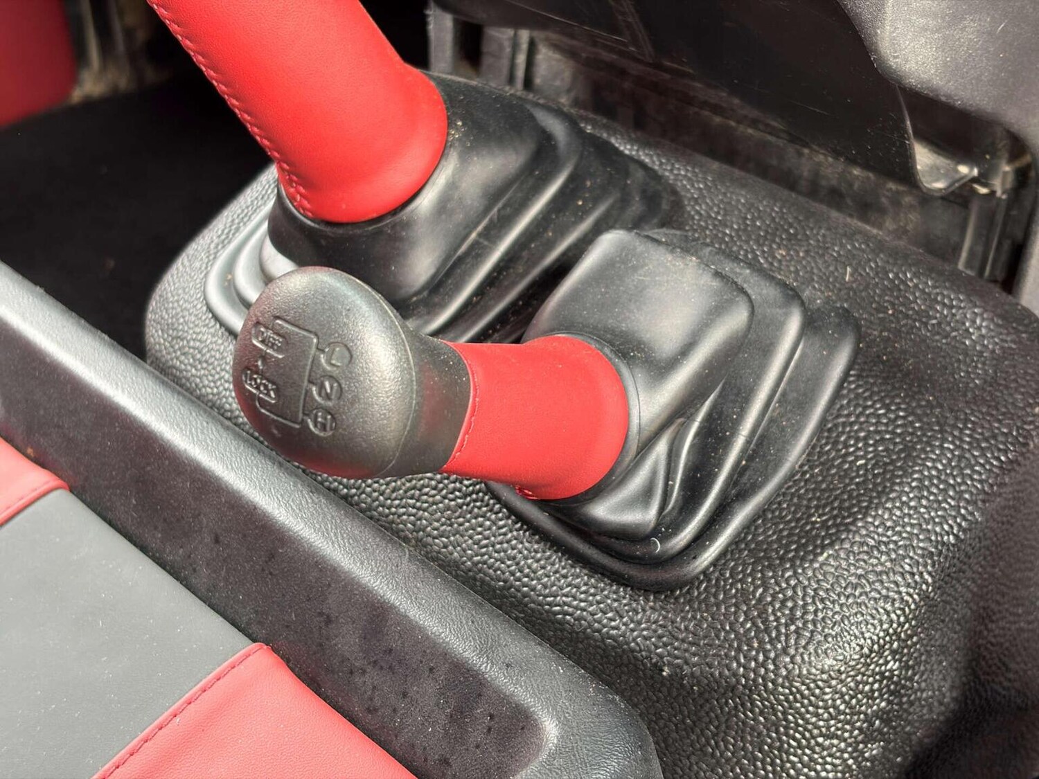 Used Land Rover Defender 2010 for sale - 77758987: Photo 43