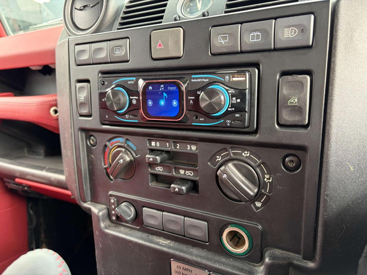 Used Land Rover Defender 2010 for sale - 77758987: Photo 46