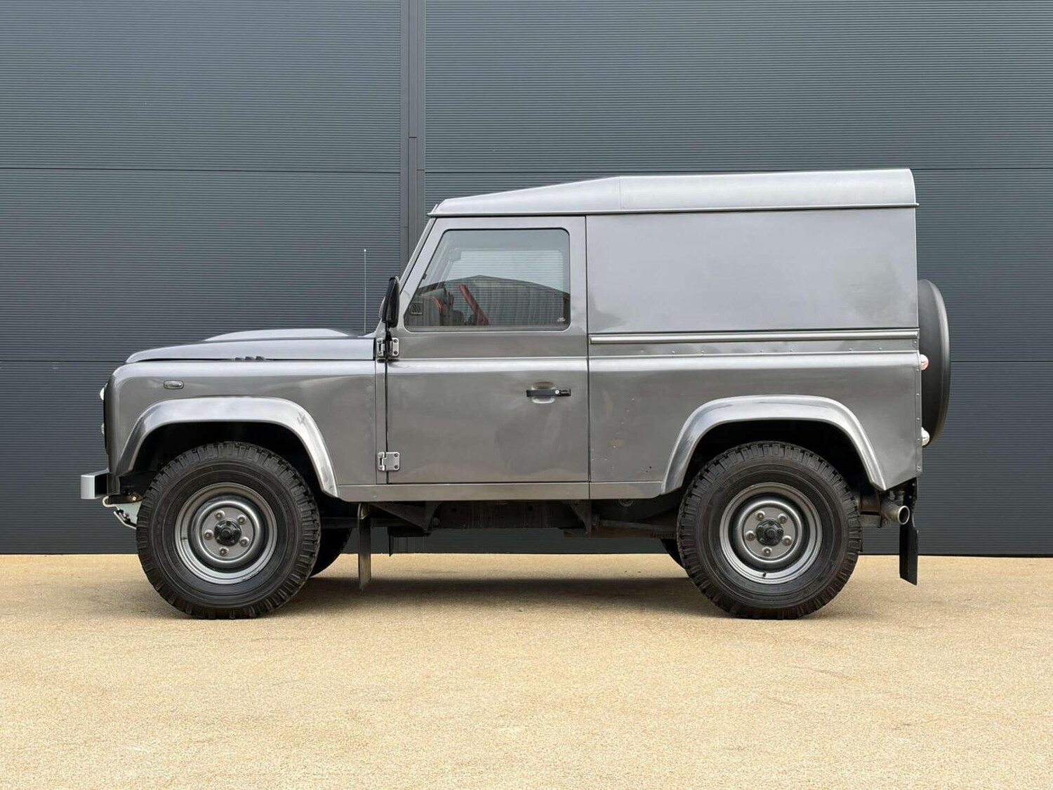 Used Land Rover Defender 2010 for sale - 77758987: Photo 8