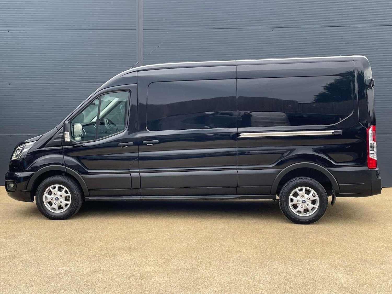 Used Ford Transit 2021 for sale - 76483041: Photo 12