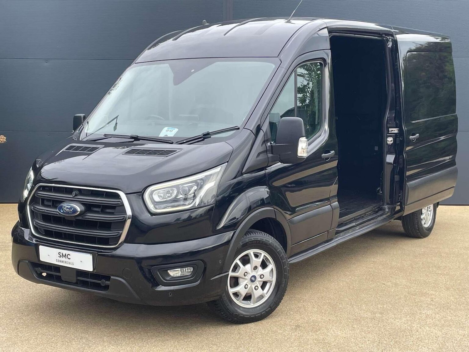 Used Ford Transit 2021 for sale - 76483041: Photo 2