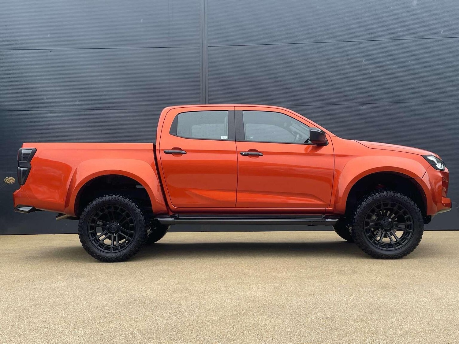 Used Isuzu D-Max 2024 for sale - 76455373: Photo 9