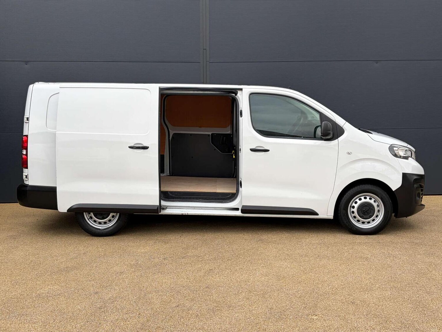 Used Peugeot Expert 2022 for sale - 77844909: Photo 10