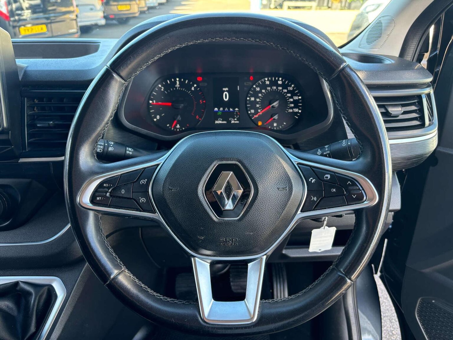 Used Renault Trafic 2022 for sale - 77409518: Photo 11