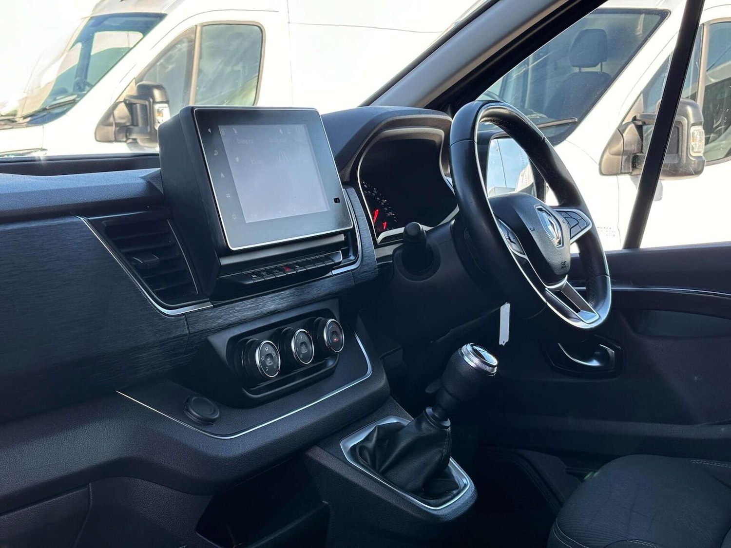 Used Renault Trafic 2022 for sale - 77409518: Photo 18