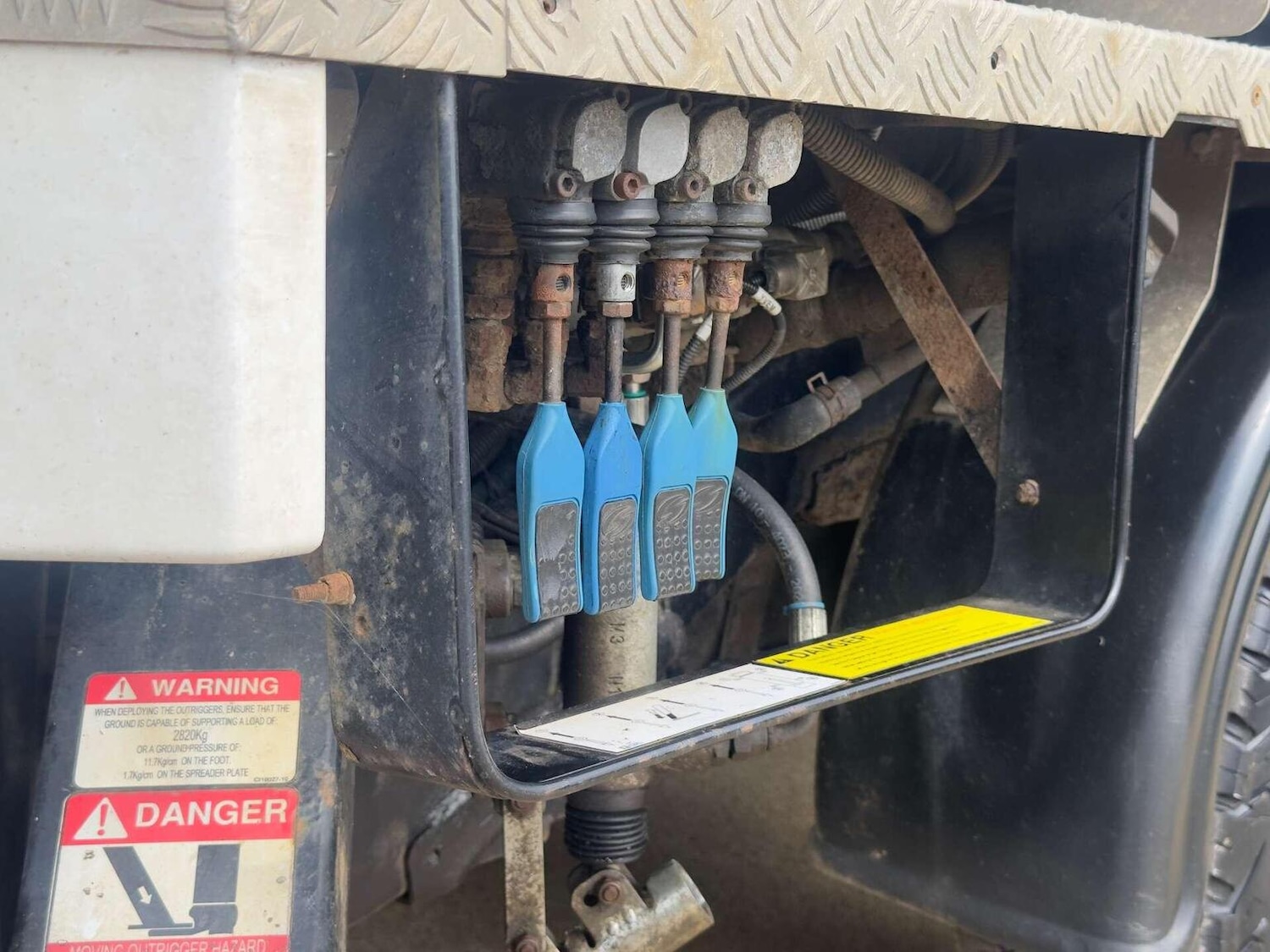 Used Isuzu D-Max 2016 for sale - 77521943: Photo 10