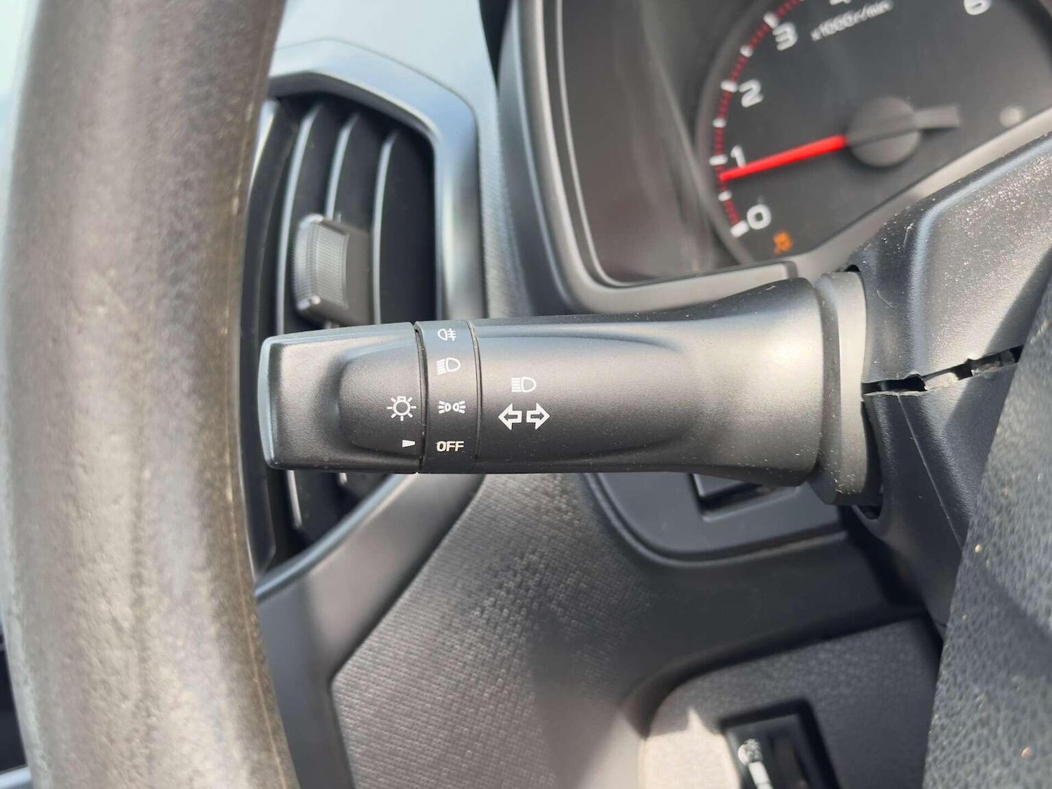 Used Isuzu D-Max 2016 for sale - 77521943: Photo 35