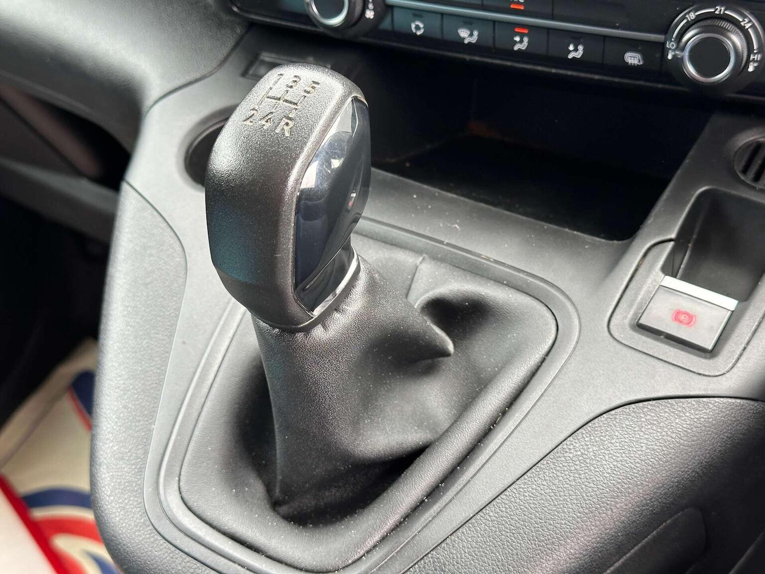 Used Peugeot Partner 2021 for sale - 76769522: Photo 24