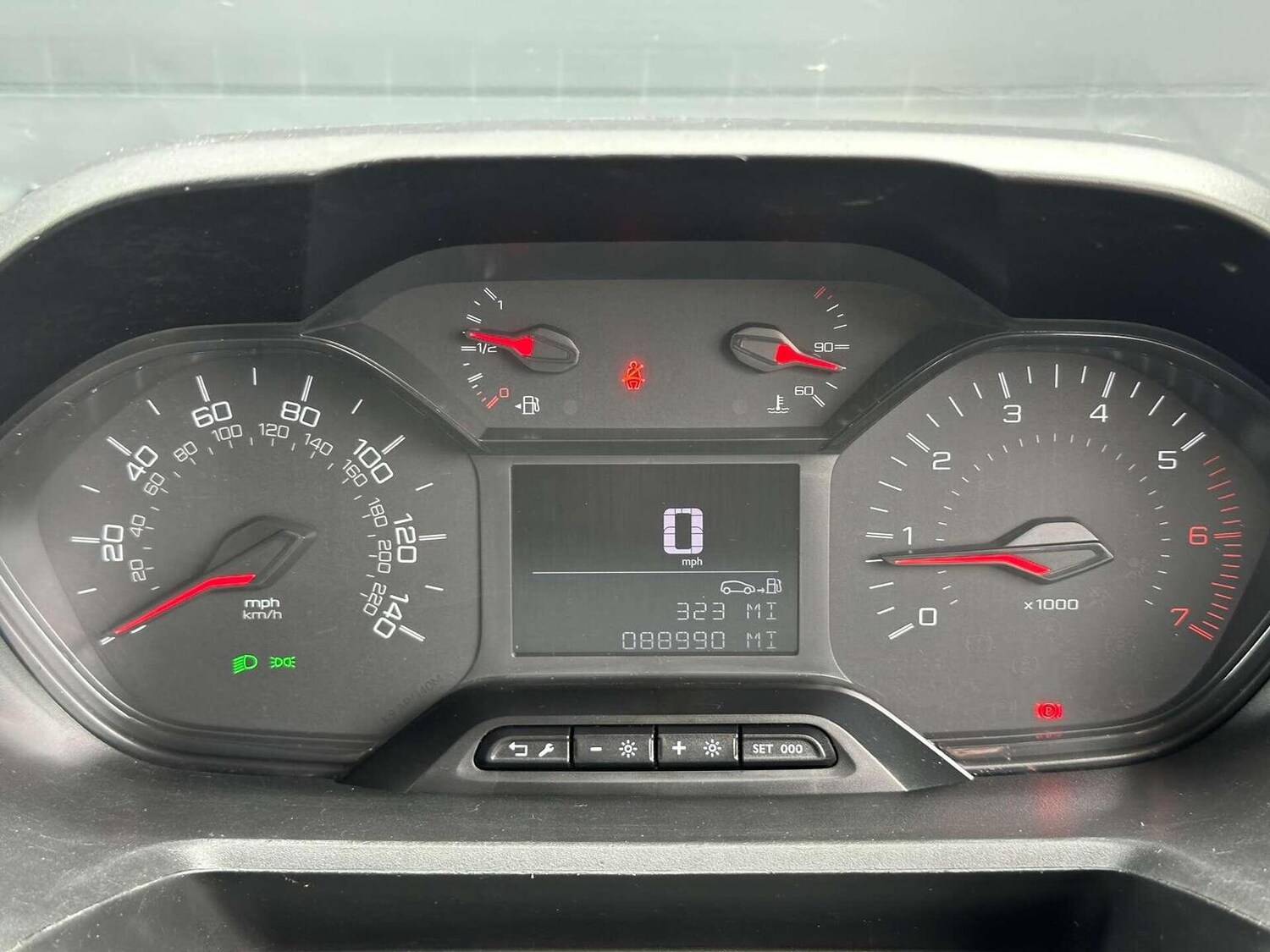 Used Peugeot Partner 2021 for sale - 76769522: Photo 32