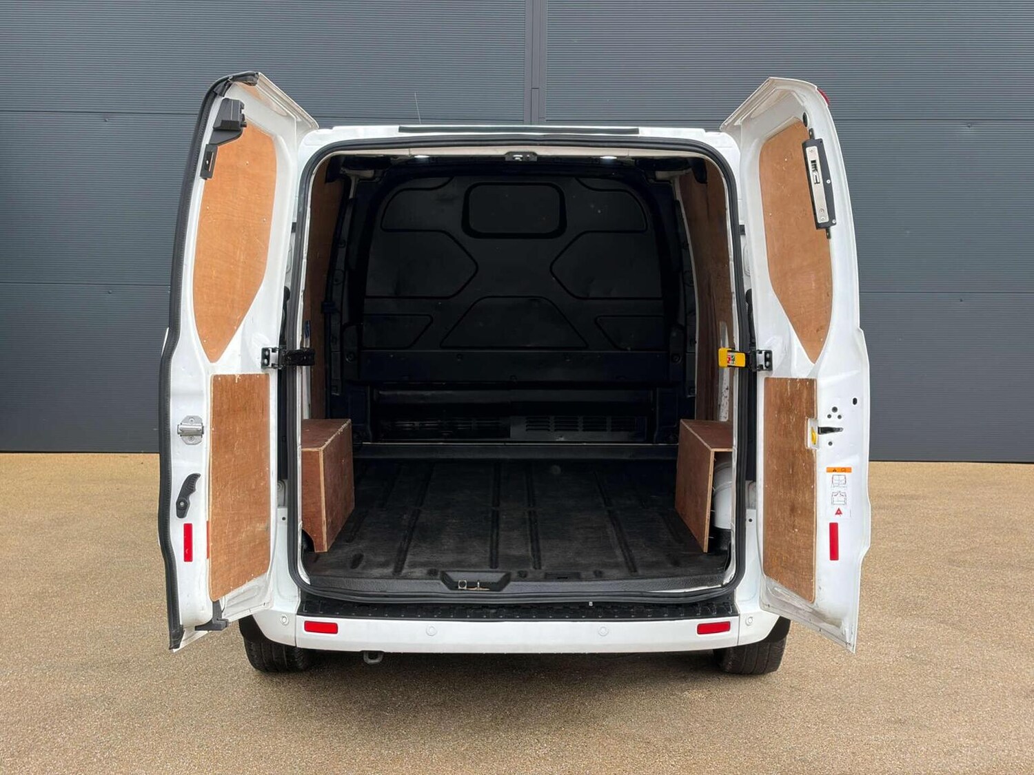 Used Ford Transit Custom 2020 for sale - 77921314: Photo 16