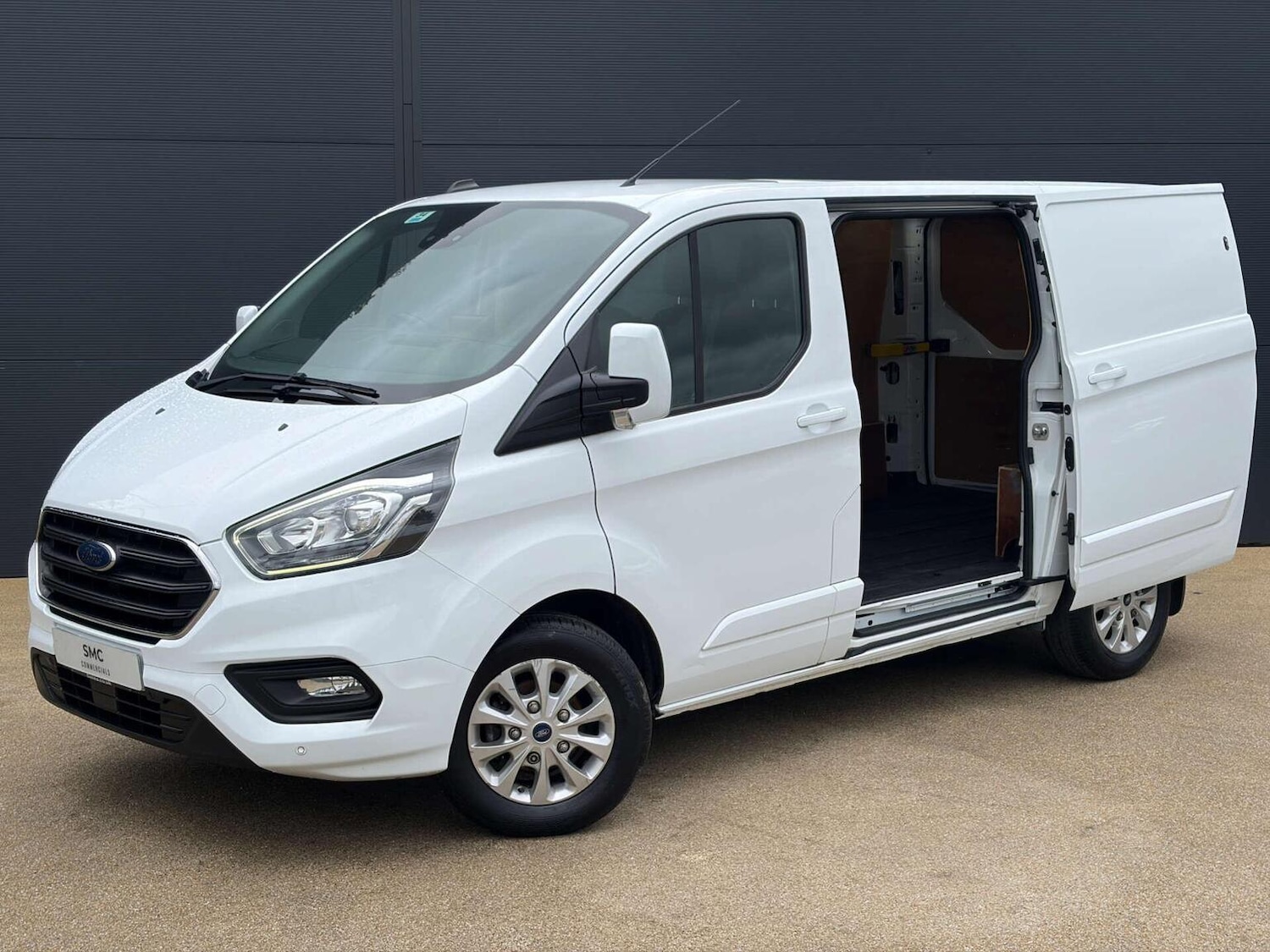 Used Ford Transit Custom 2020 for sale - 77921314: Photo 4