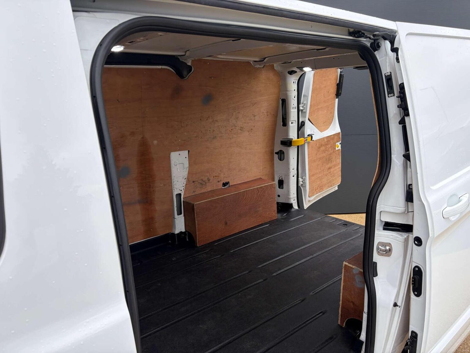 Used Ford Transit Custom 2020 for sale - 77921314: Photo 5