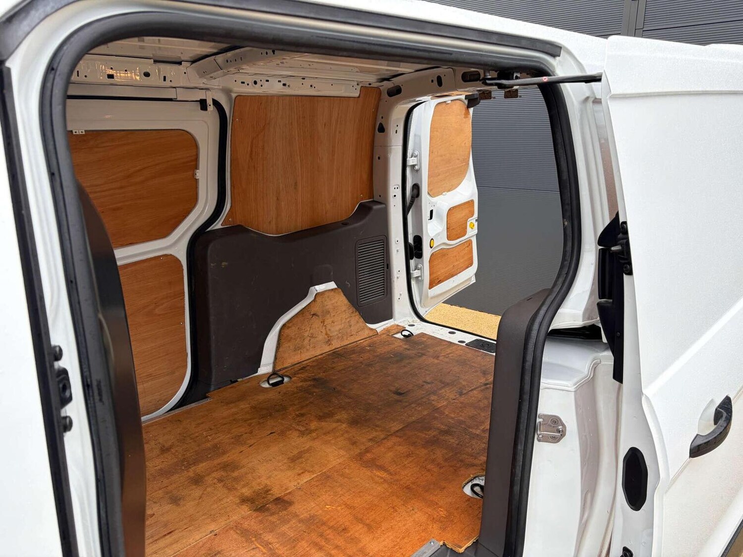 Used Ford Transit Connect 2023 for sale - 77438331: Photo 7