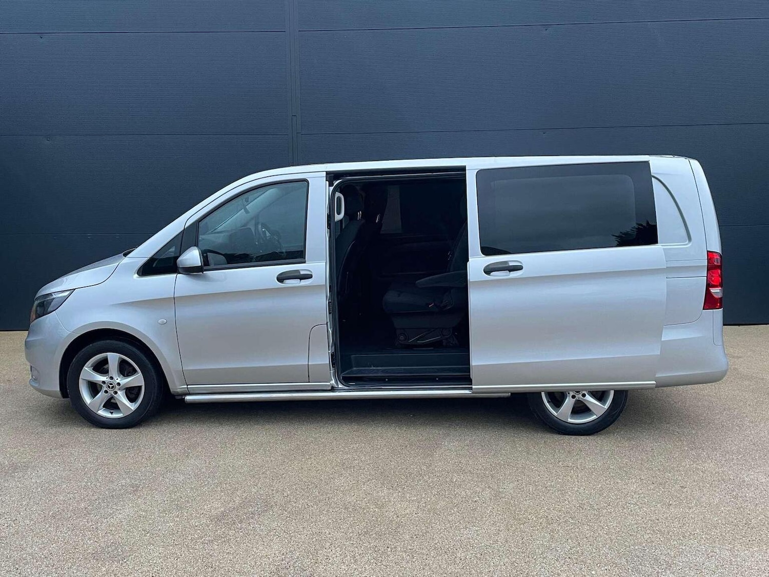 Used Mercedes-Benz Vito 2019 for sale - 76693053: Photo 10