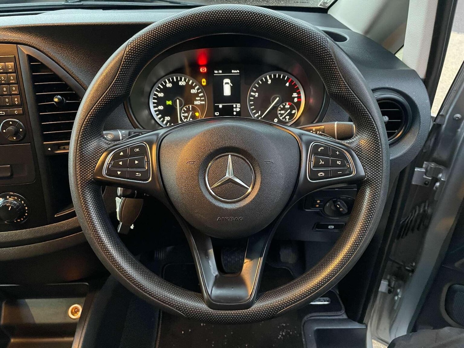 Used Mercedes-Benz Vito 2019 for sale - 76693053: Photo 36