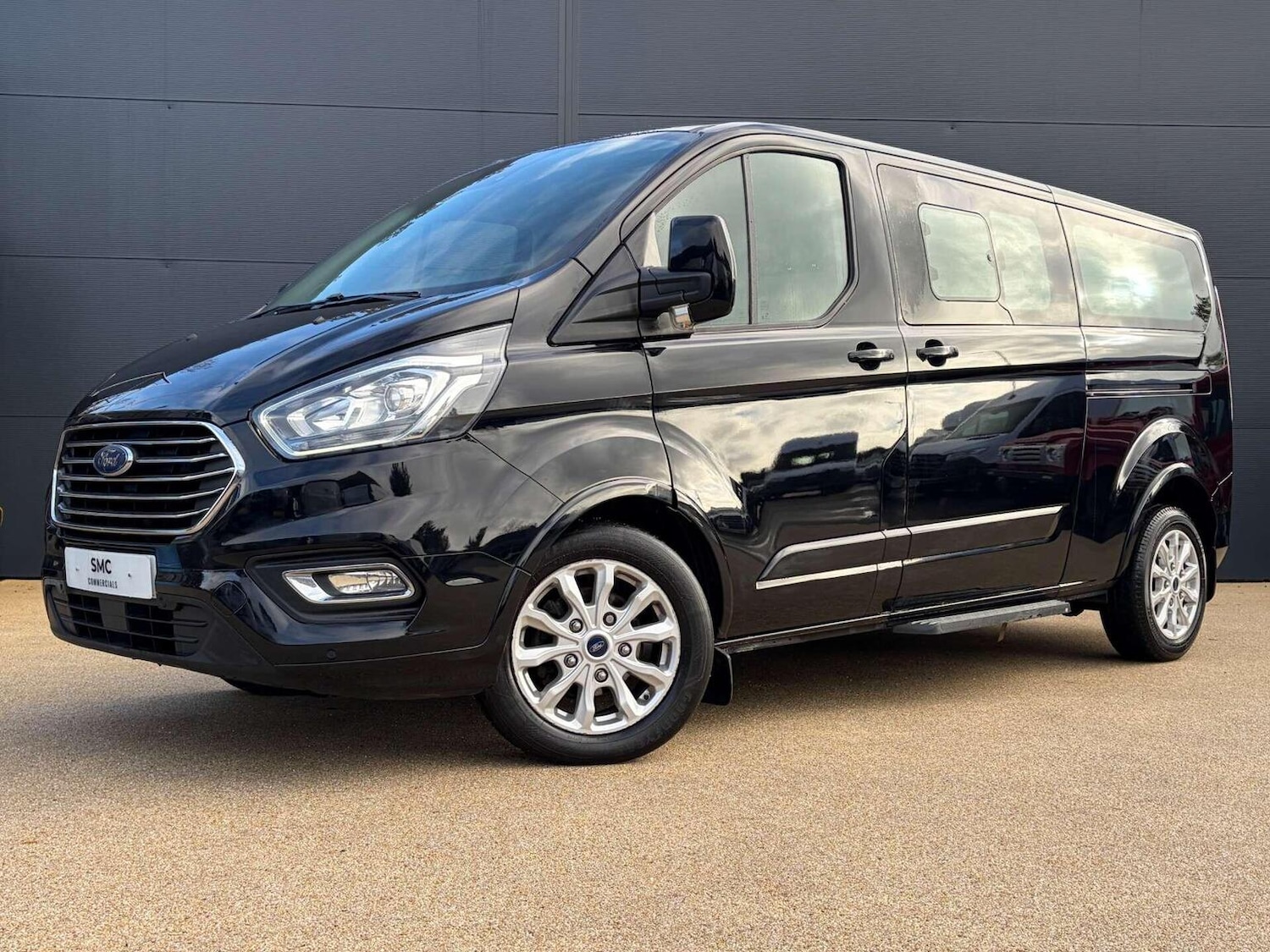 Used Ford Tourneo Custom 2022 for sale - 77289244: Photo 1