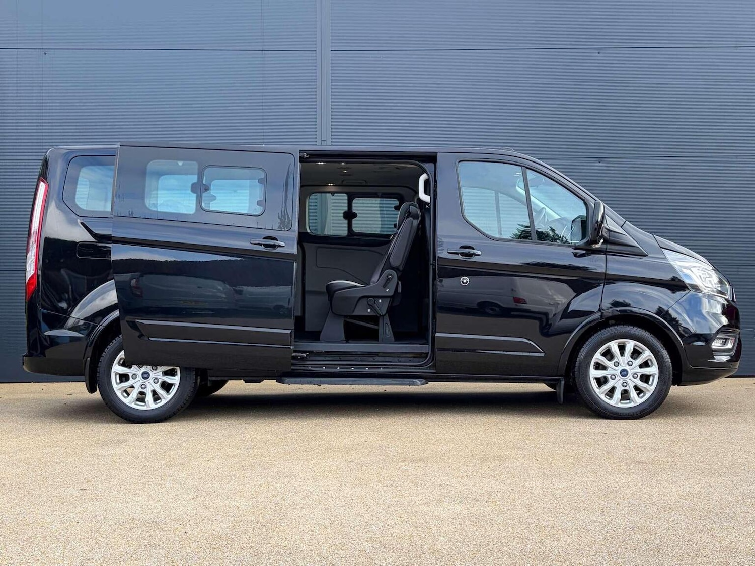 Used Ford Tourneo Custom 2022 for sale - 77289244: Photo 53