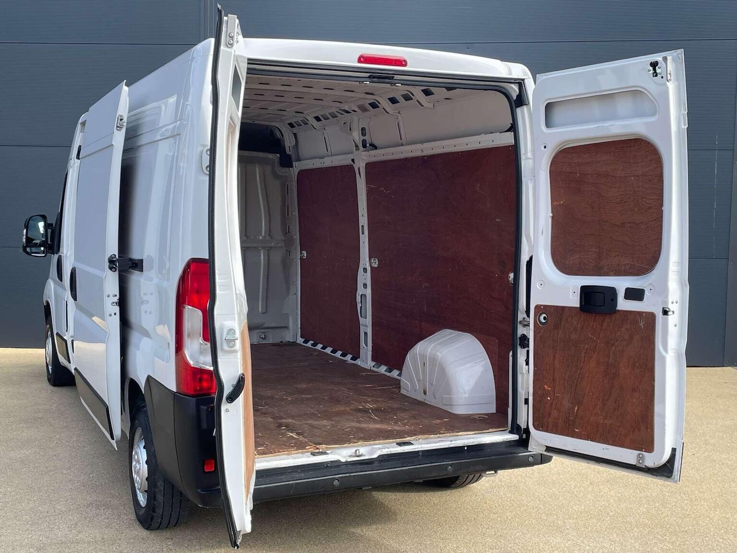 Used Peugeot Boxer 2022 for sale - 76769581: Photo 10