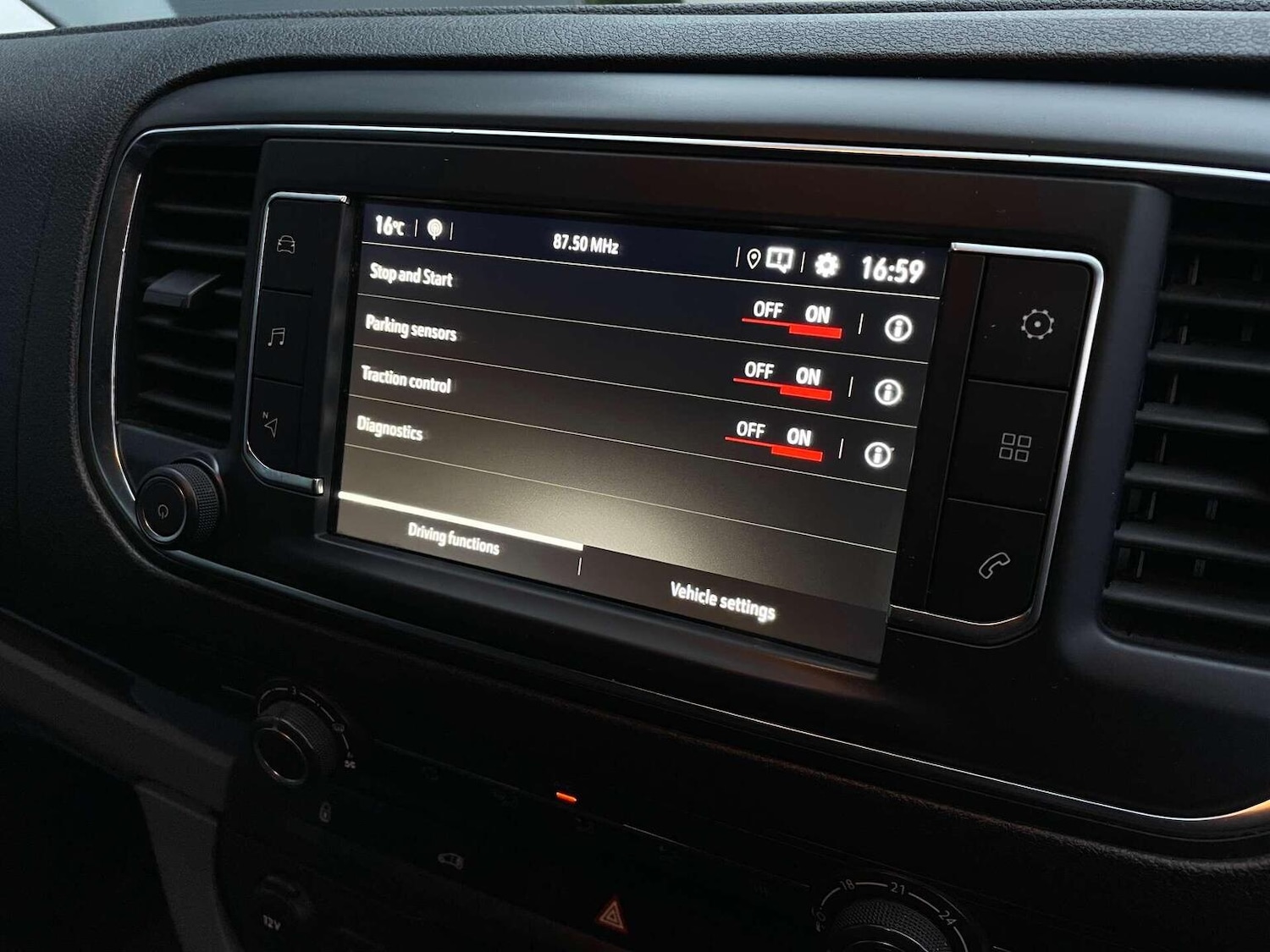 Used Vauxhall Vivaro 2022 for sale - 76571063: Photo 44