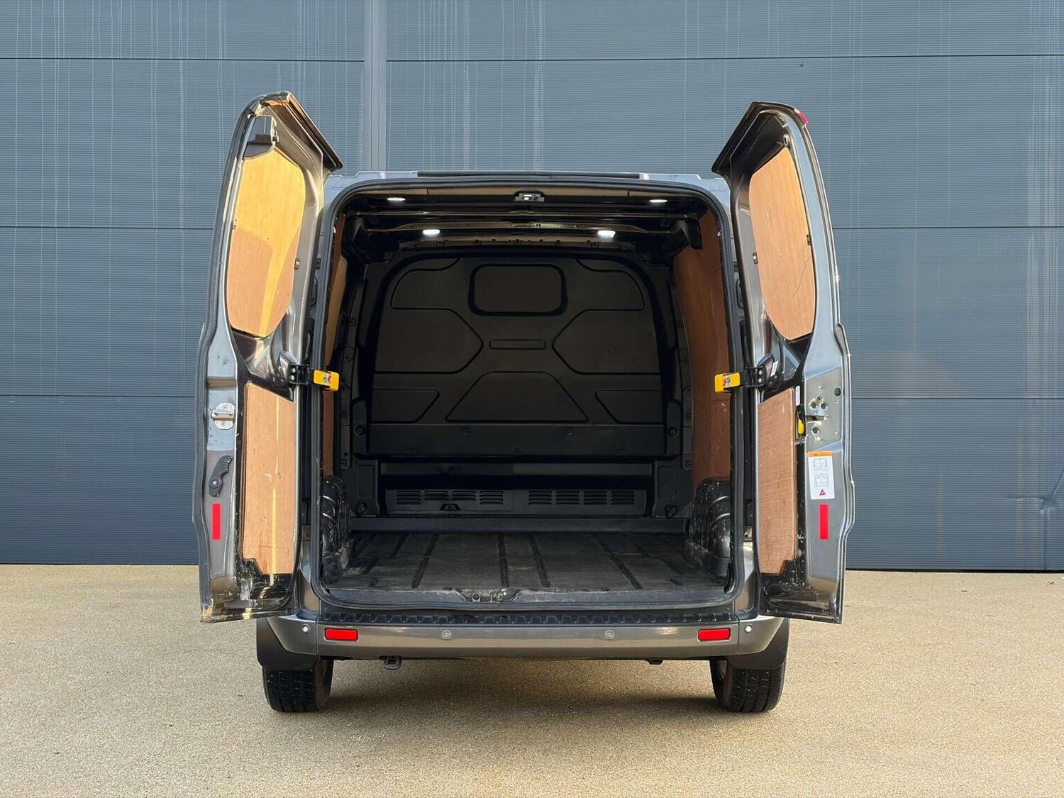 Used Ford Transit Custom 2021 for sale - 77423348: Photo 13