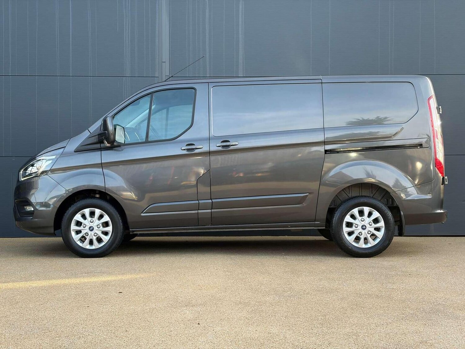 Used Ford Transit Custom 2021 for sale - 77423348: Photo 9