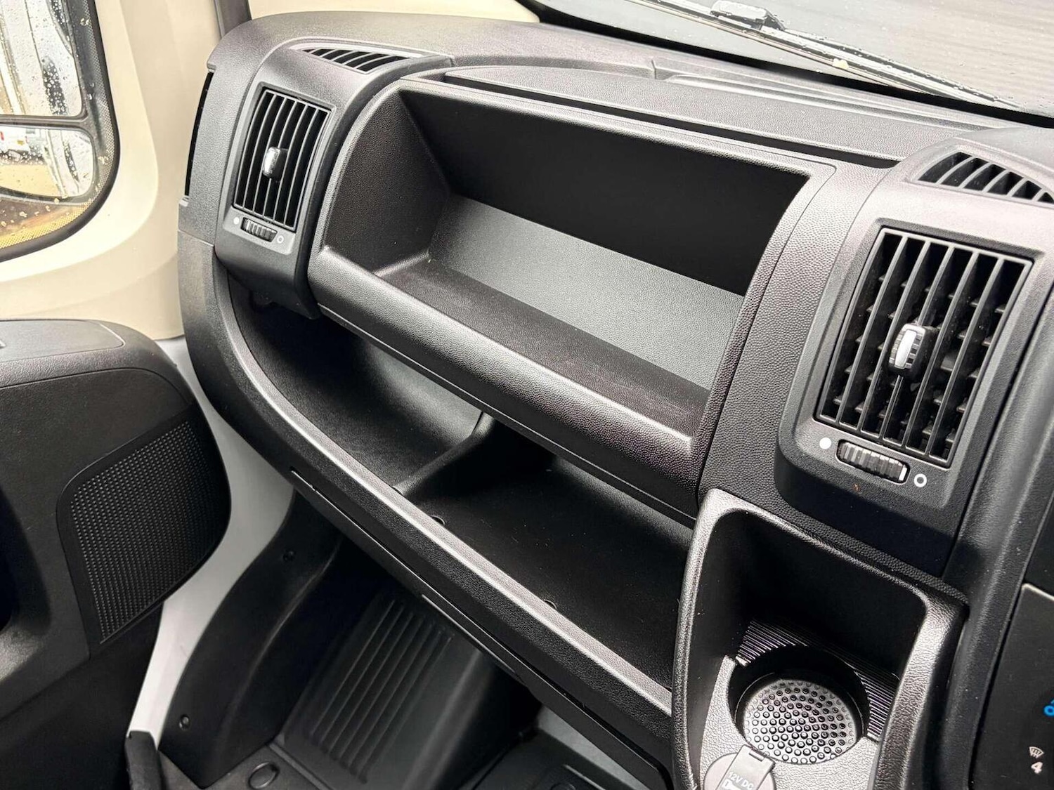 Used Peugeot Boxer 2021 for sale - 77548210: Photo 43