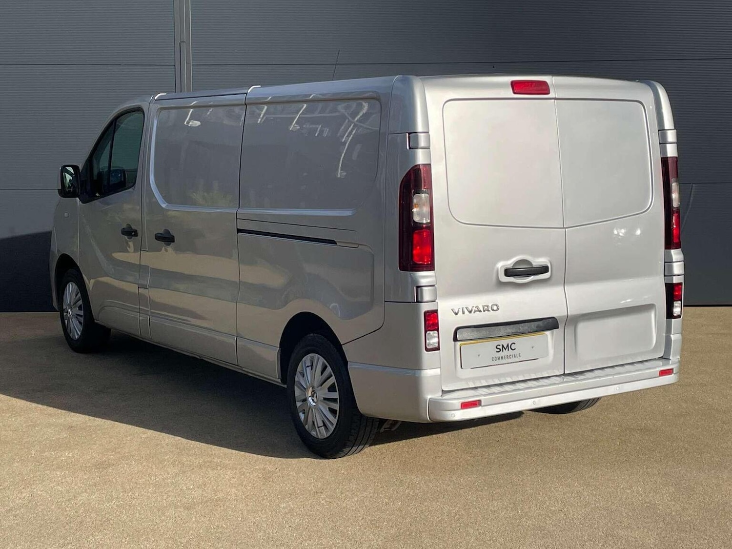 Used Vauxhall Vivaro 2018 for sale - 76427912: Photo 9