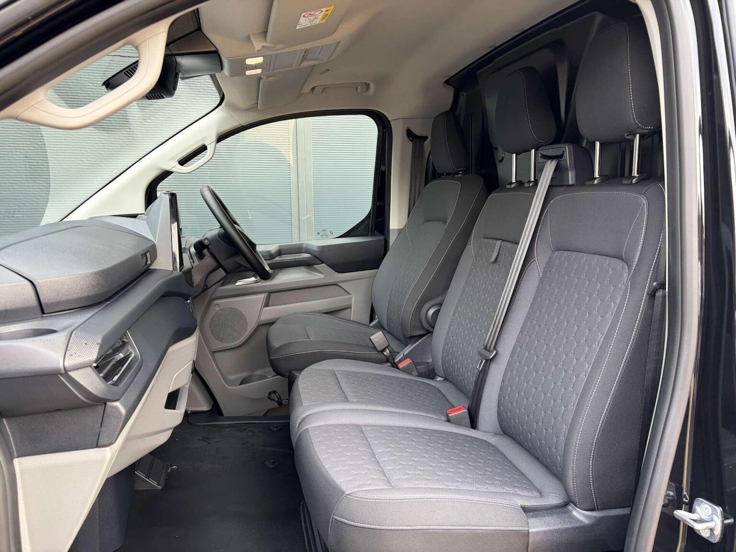 Used Ford Transit Custom 2025 for sale - 77277389: Photo 27