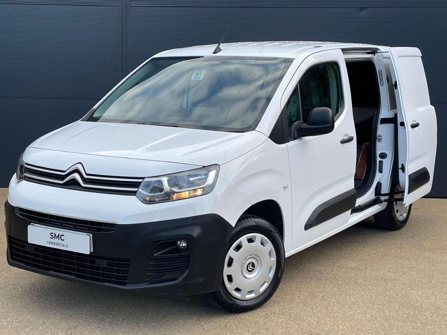 Used Citroen Berlingo 2021 for sale - 76427900: Photo 4
