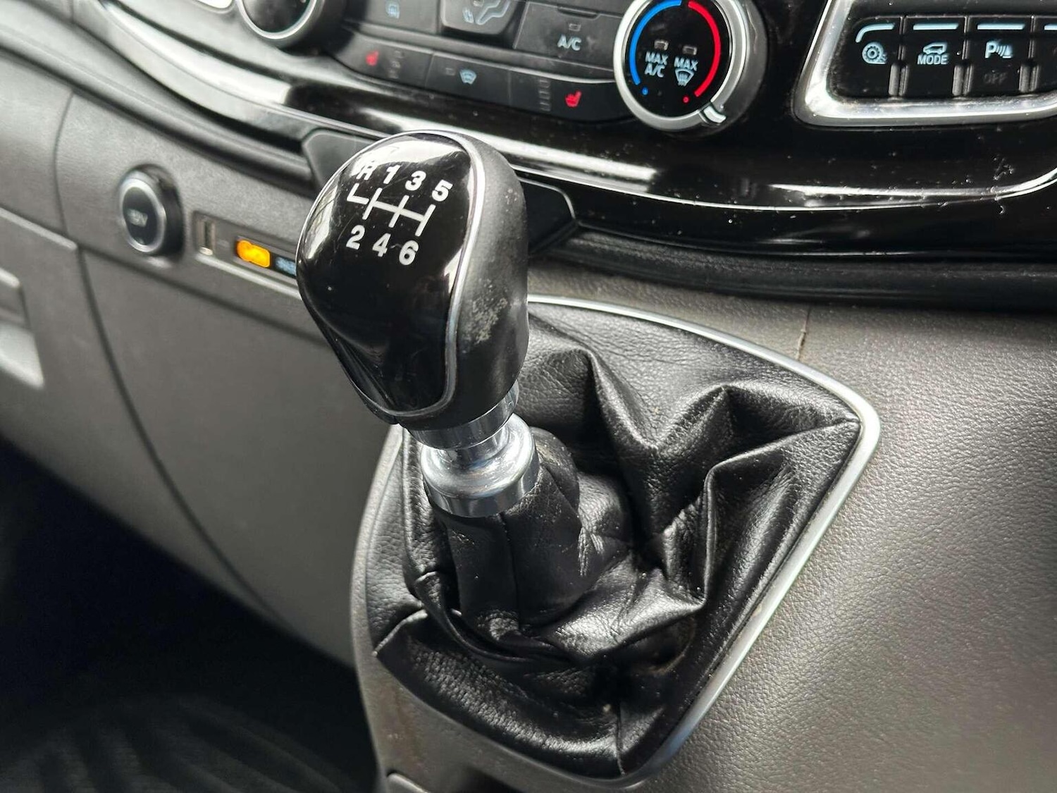 Used Ford Transit Custom 2019 for sale - 76427899: Photo 25