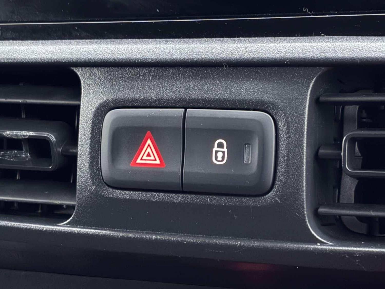 Used Peugeot Partner 2021 for sale - 77240299: Photo 16