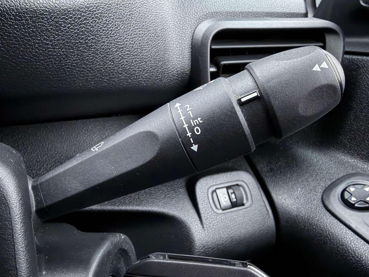 Used Peugeot Partner 2021 for sale - 77240299: Photo 22