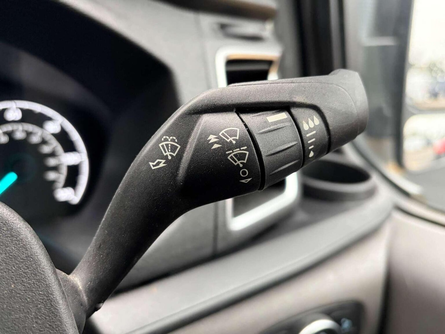 Used Ford Transit Custom 2022 for sale - 77045392: Photo 25