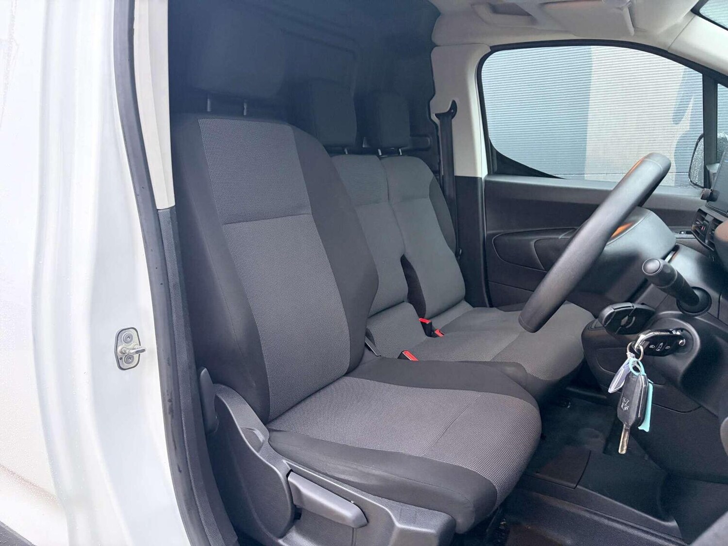 Used Peugeot Partner 2021 for sale - 77409598: Photo 44