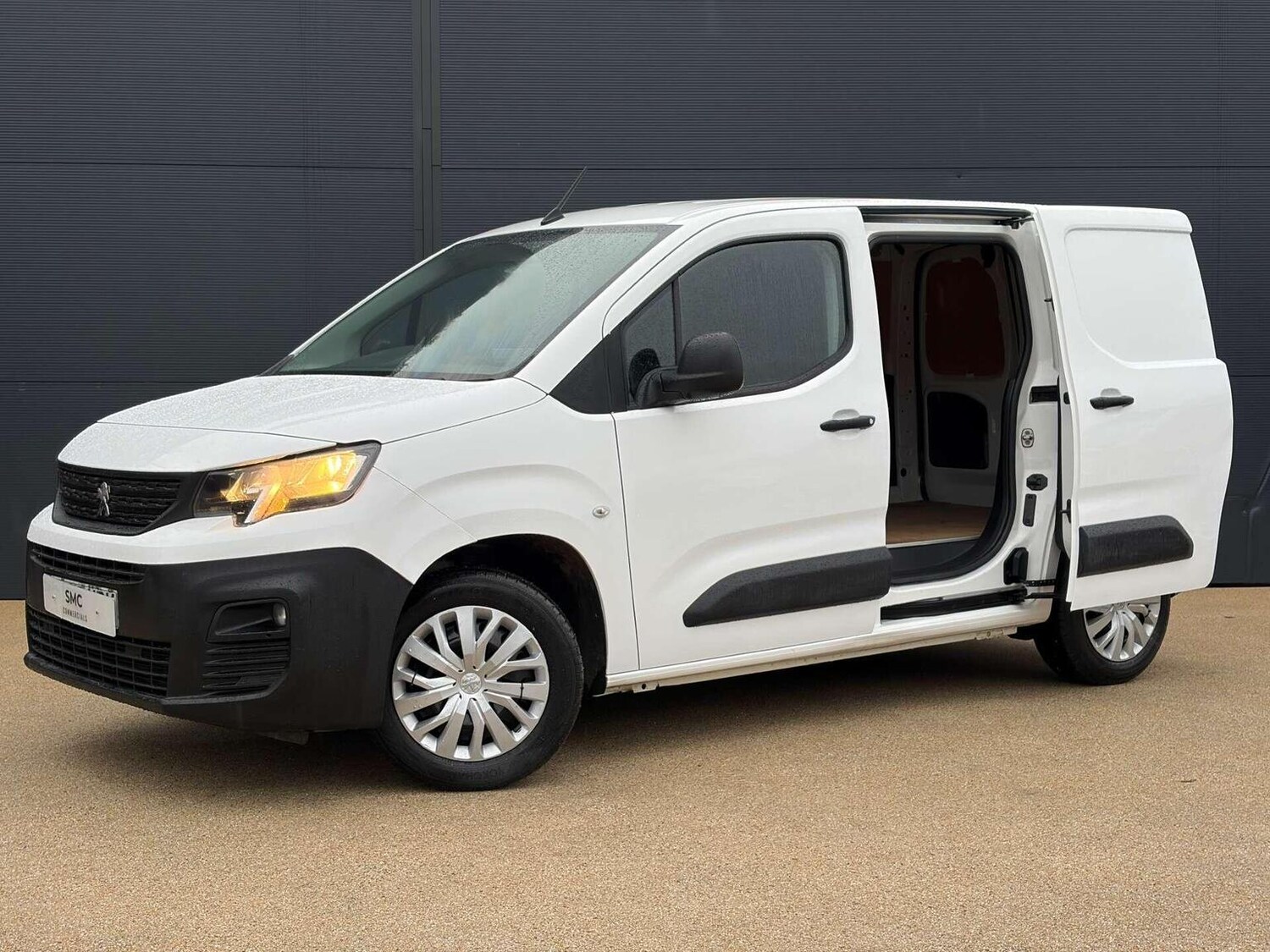 Used Peugeot Partner 2021 for sale - 77409598: Photo 7