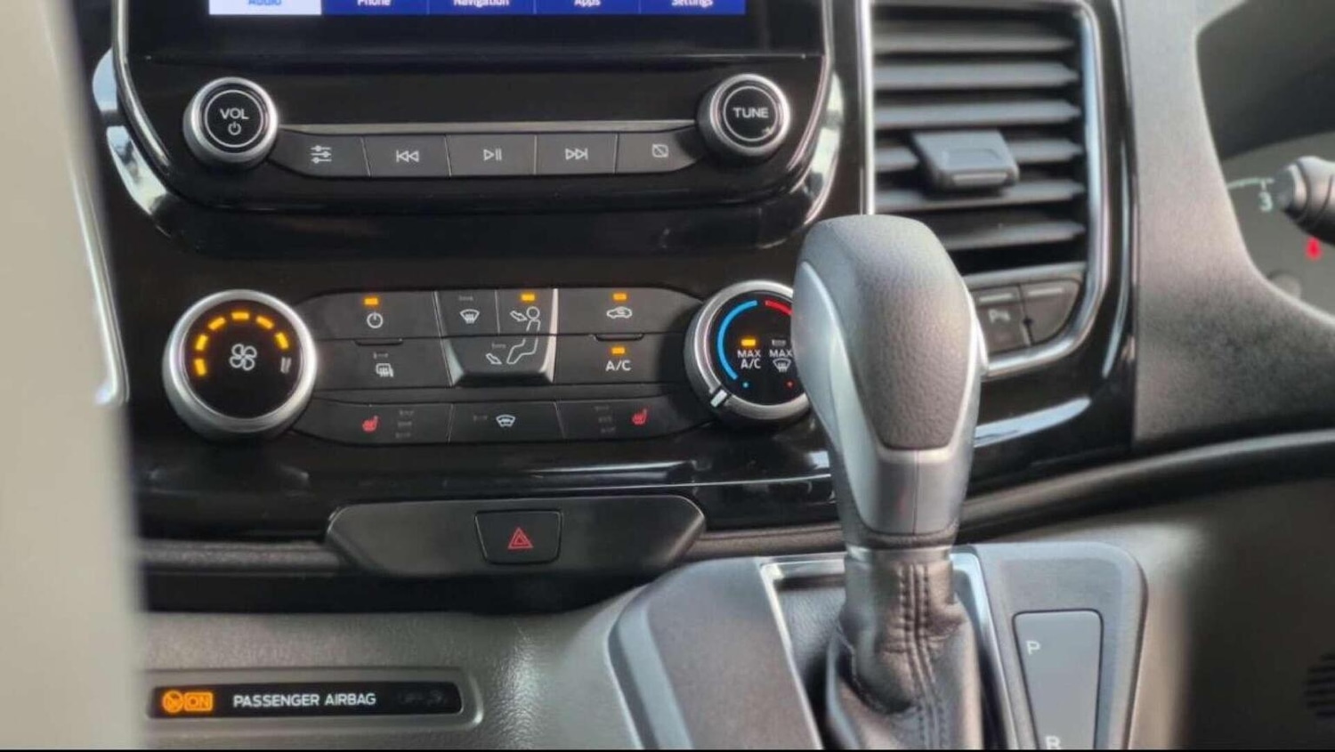 Used Ford Transit Custom 2022 for sale - 76427902: Photo 36