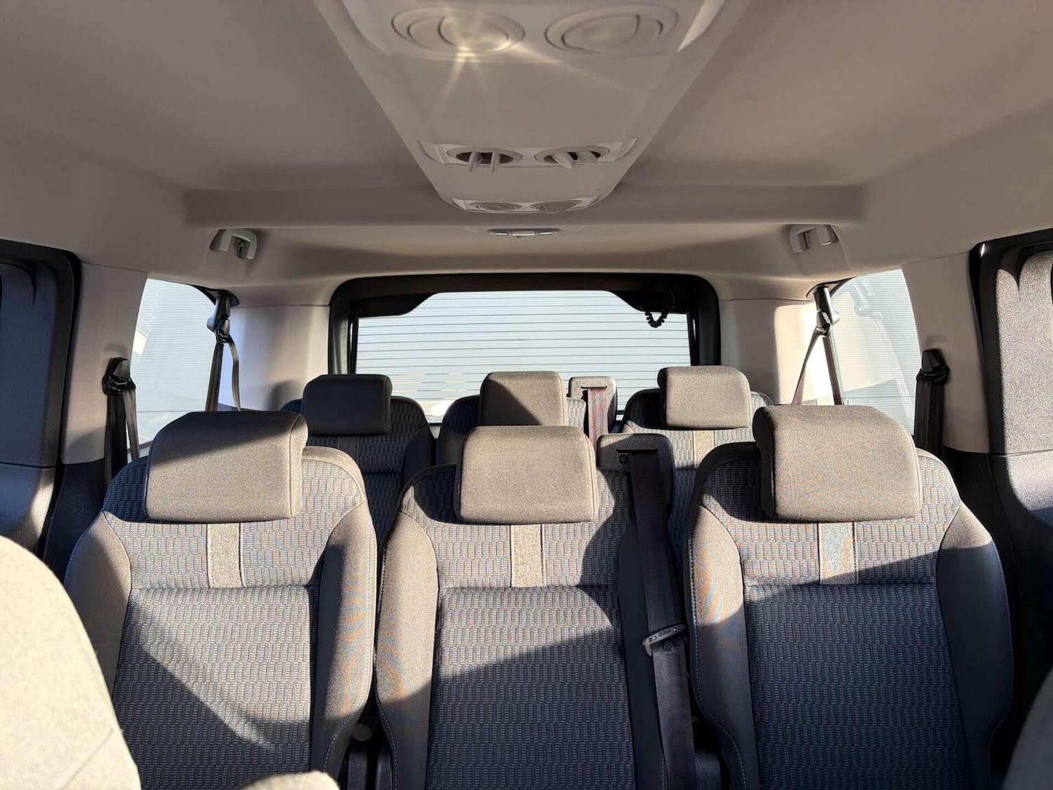 Used Peugeot Traveller 2022 for sale - 77023154: Photo 25