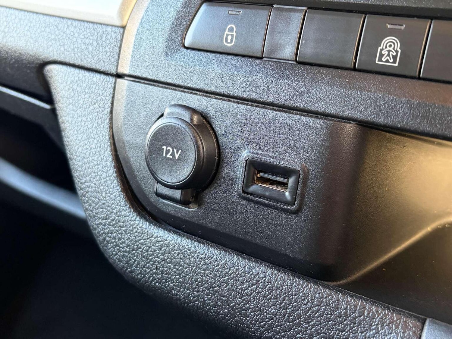 Used Peugeot Traveller 2022 for sale - 77023154: Photo 53