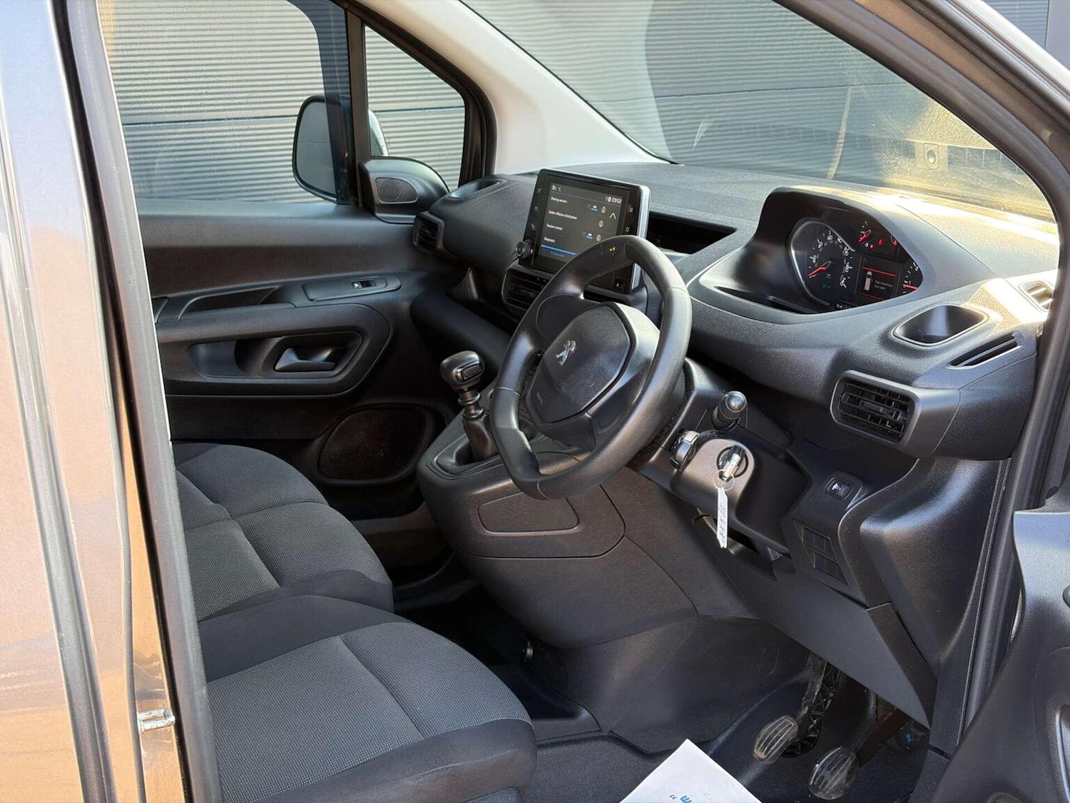 Used Peugeot Partner 2022 for sale - 77781634: Photo 2