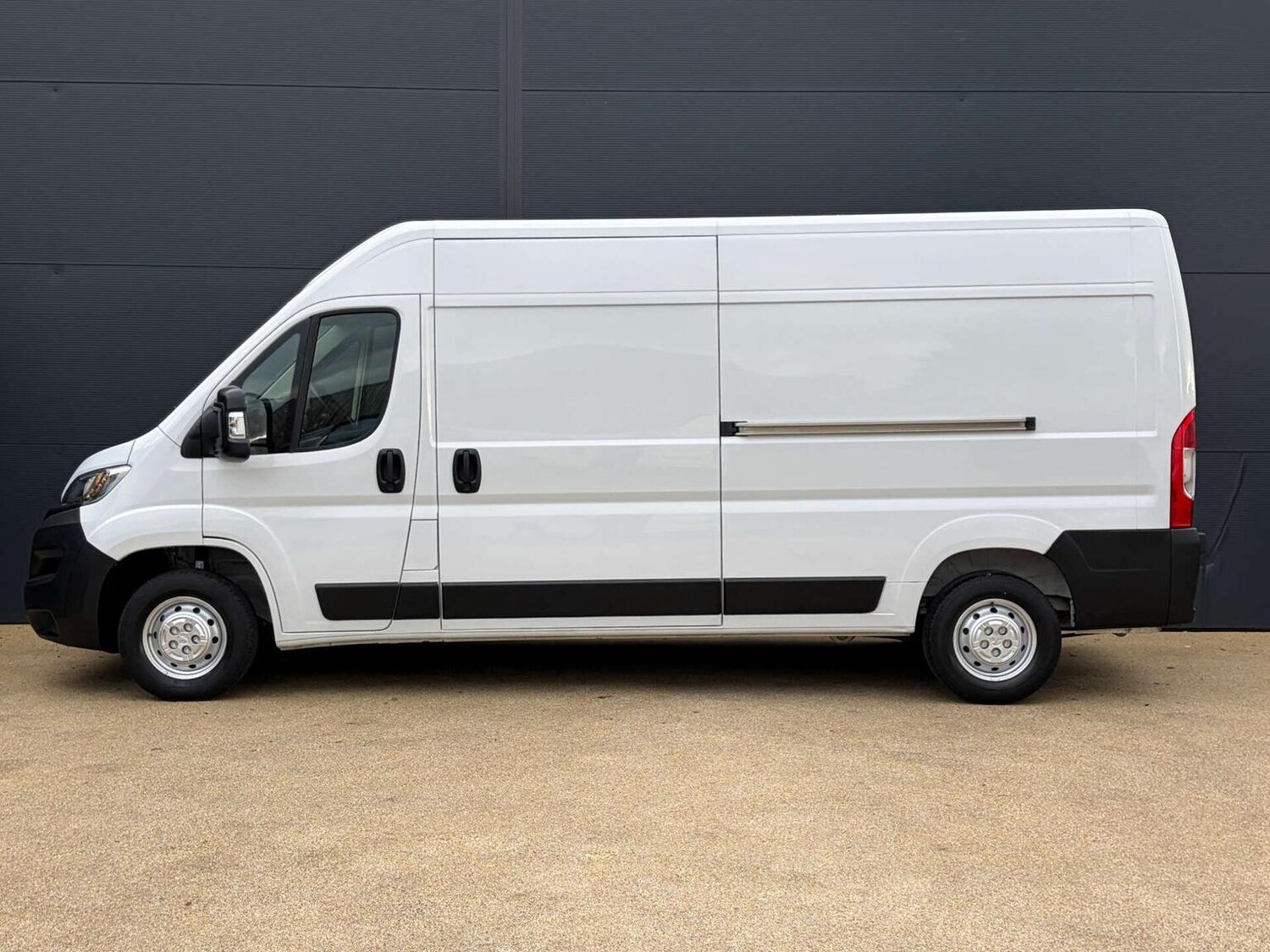 Used Vauxhall Movano 2022 for sale - 77501485: Photo 9