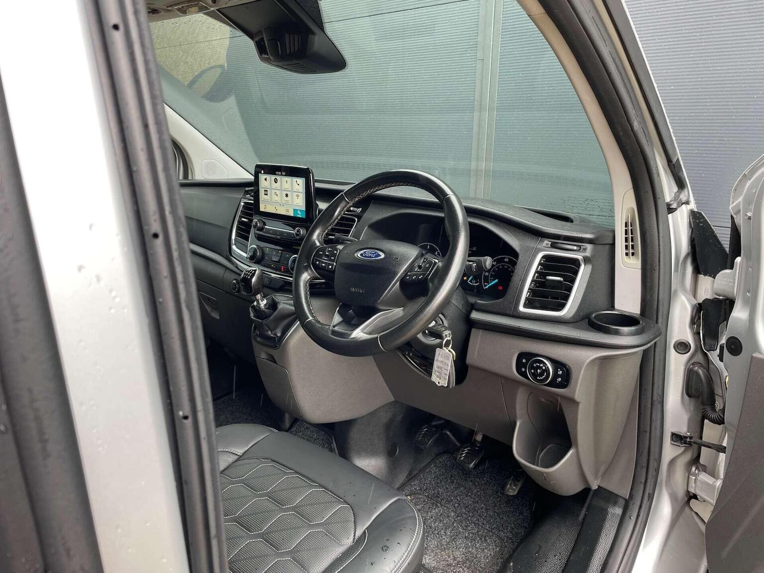 Used Ford Transit Custom 2018 for sale - 76427921: Photo 2