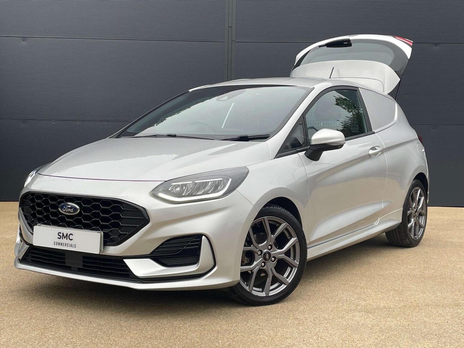 Used Ford Fiesta Van 2022 for sale - 76427932: Photo 7