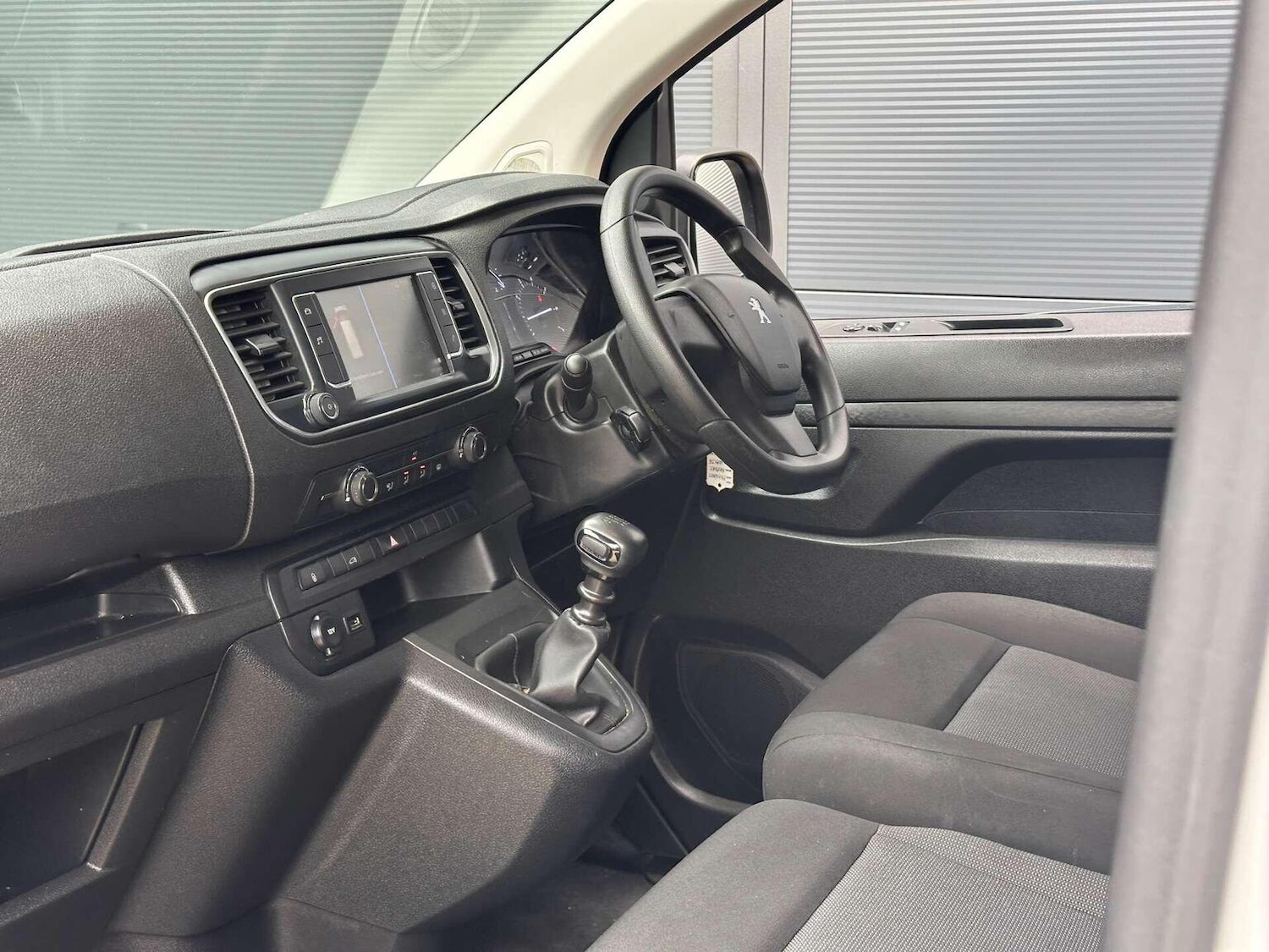 Used Peugeot Expert 2023 for sale - 76427918: Photo 14