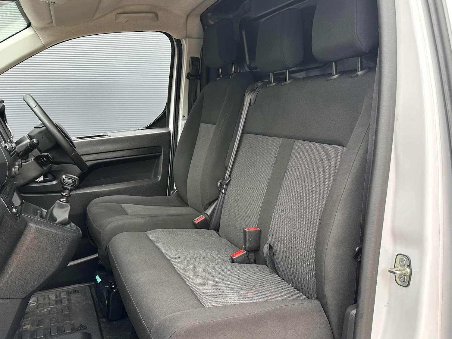 Used Peugeot Expert 2023 for sale - 76427918: Photo 15