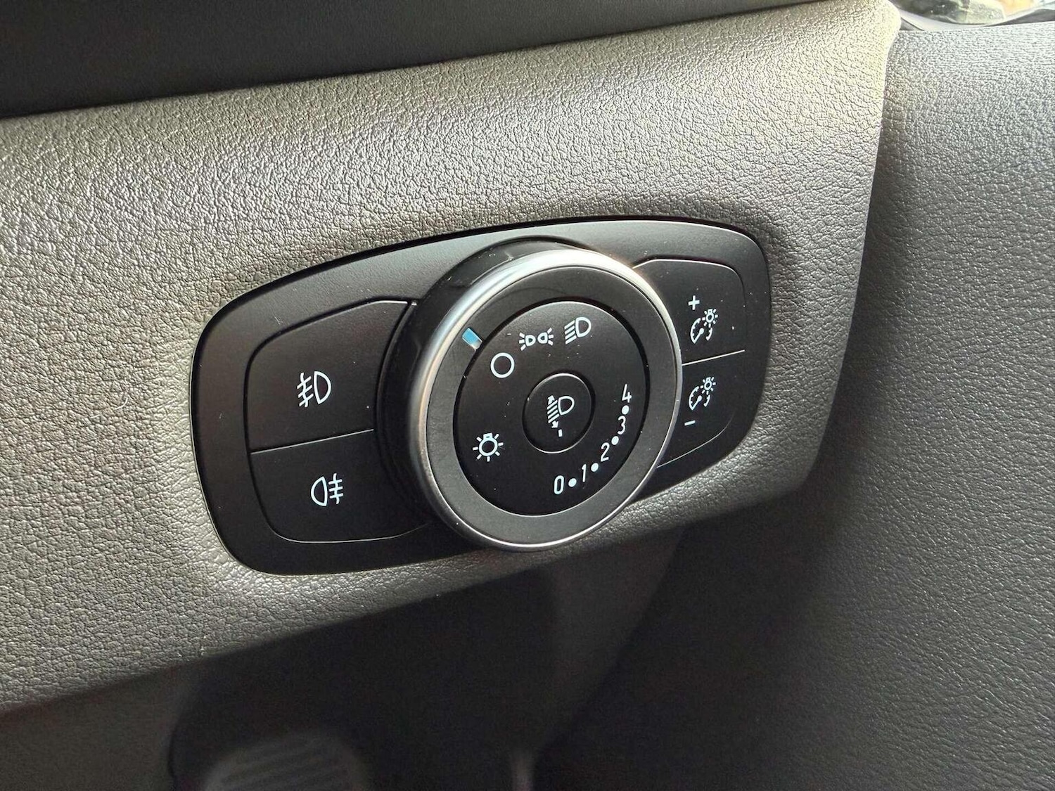 Used Ford Transit Custom 2023 for sale - 76963364: Photo 20